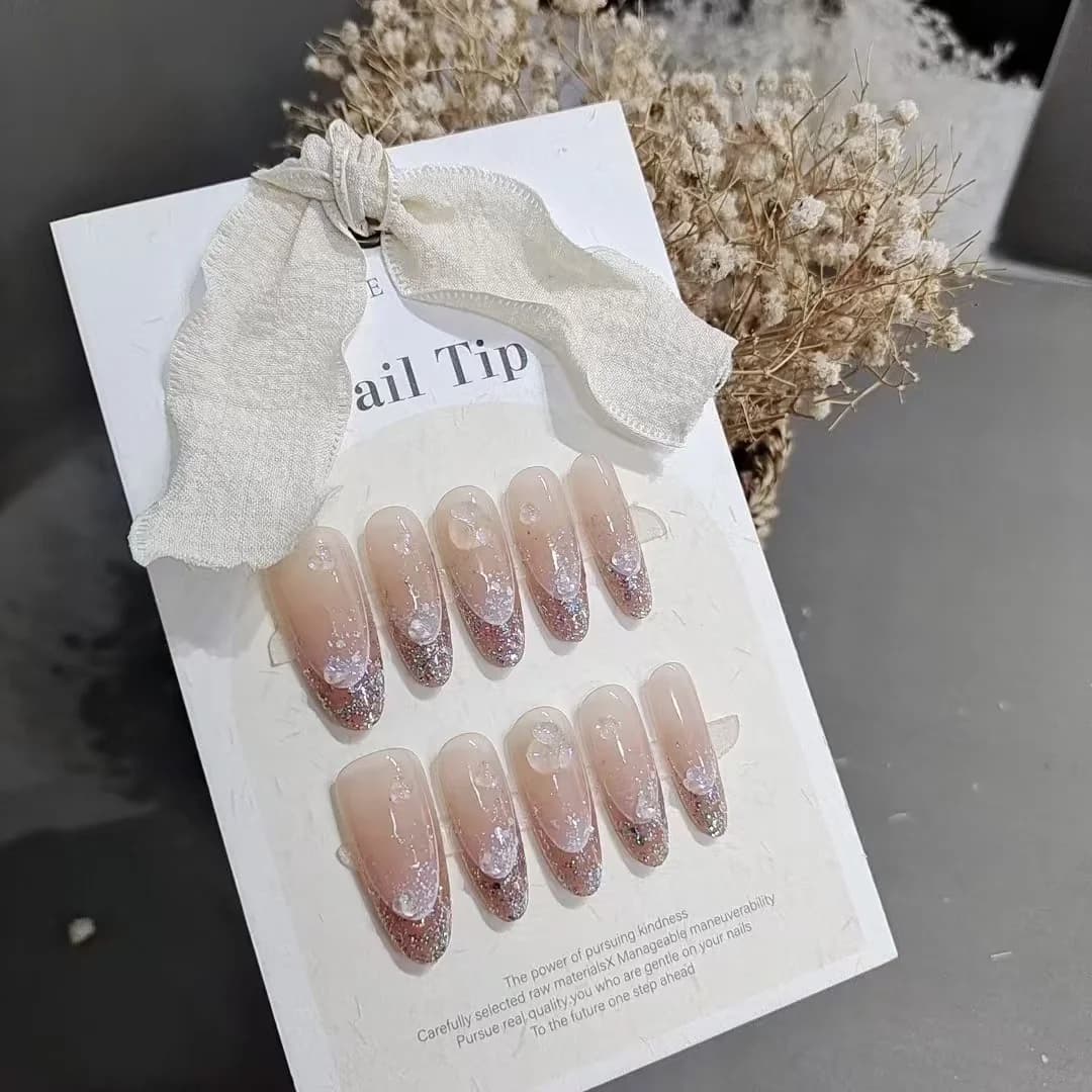 Nehty na nalepení Glitter Halo, dlouhý oválný tvar, opakovaně použitelné