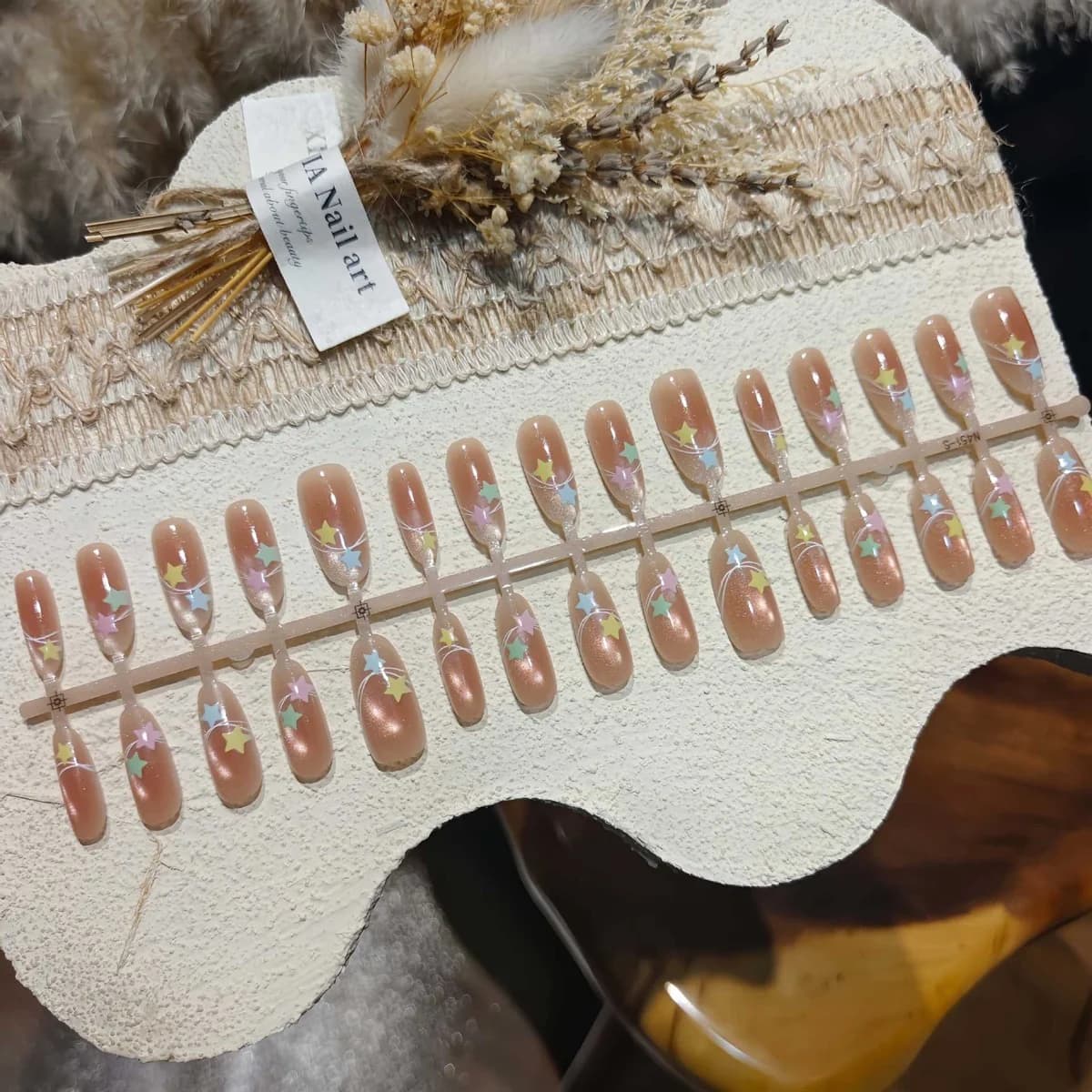 Nalepovací nehty kočičí oko, nude mlha, hvězdný design, opakovaně použitelné